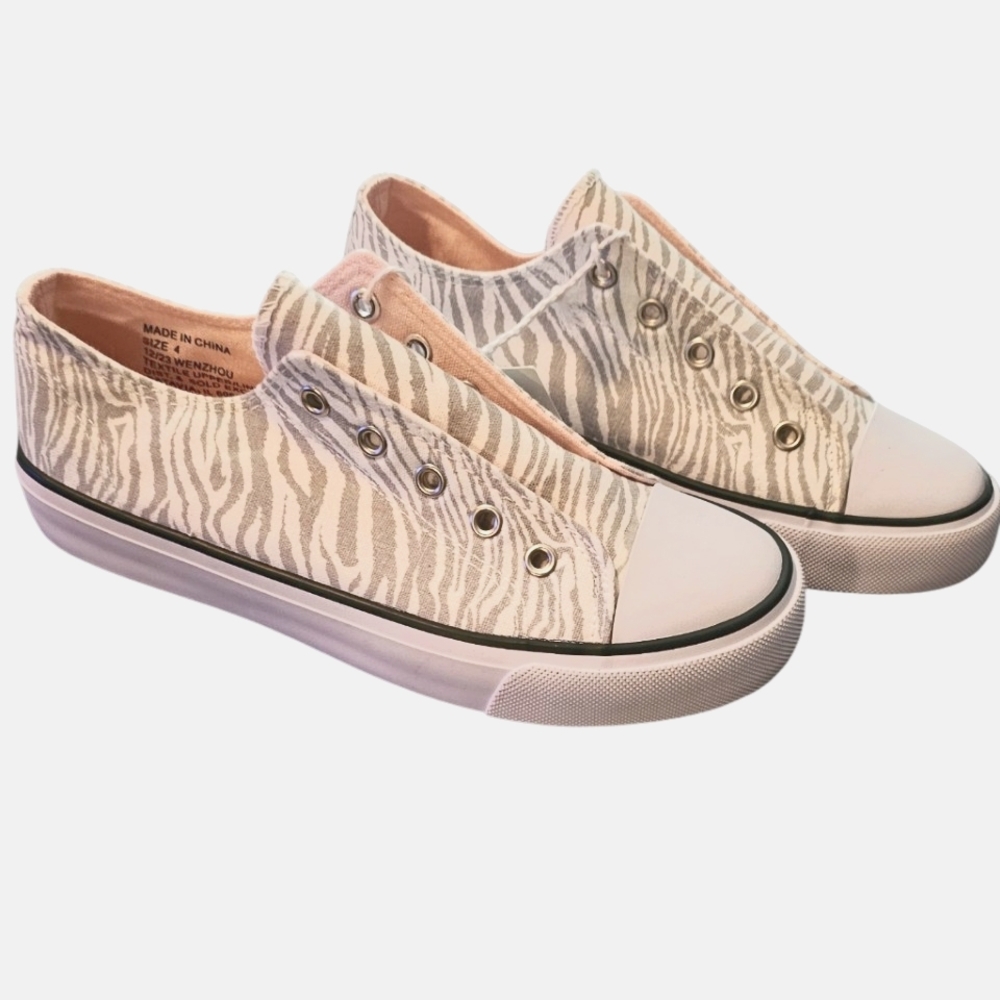 L & D   NWT Kids Zebra Print Sneakers - Light Grey & White outside,pink inside.